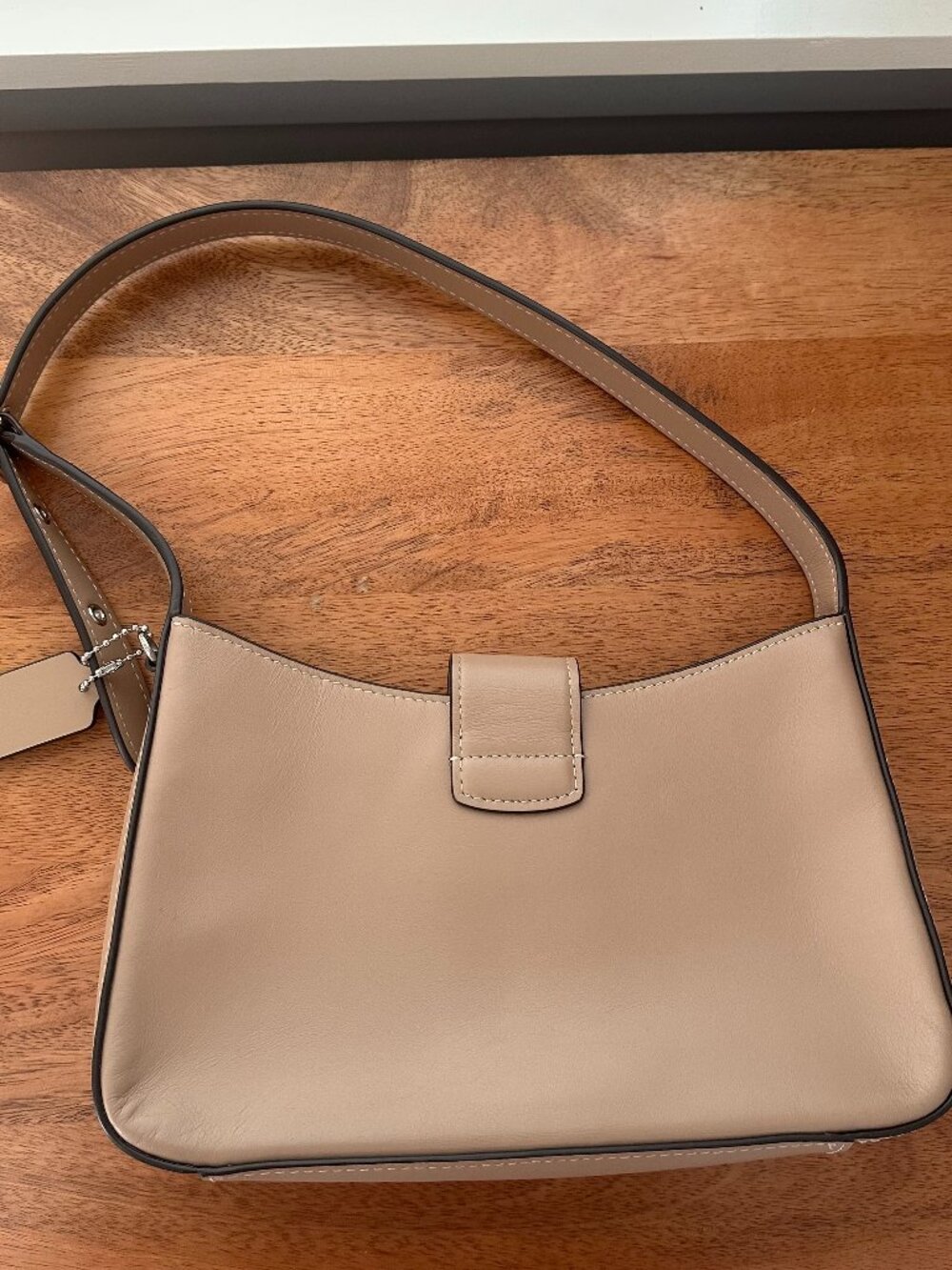 Coach Eliza Shoulder Bag - Picture 3 of 6